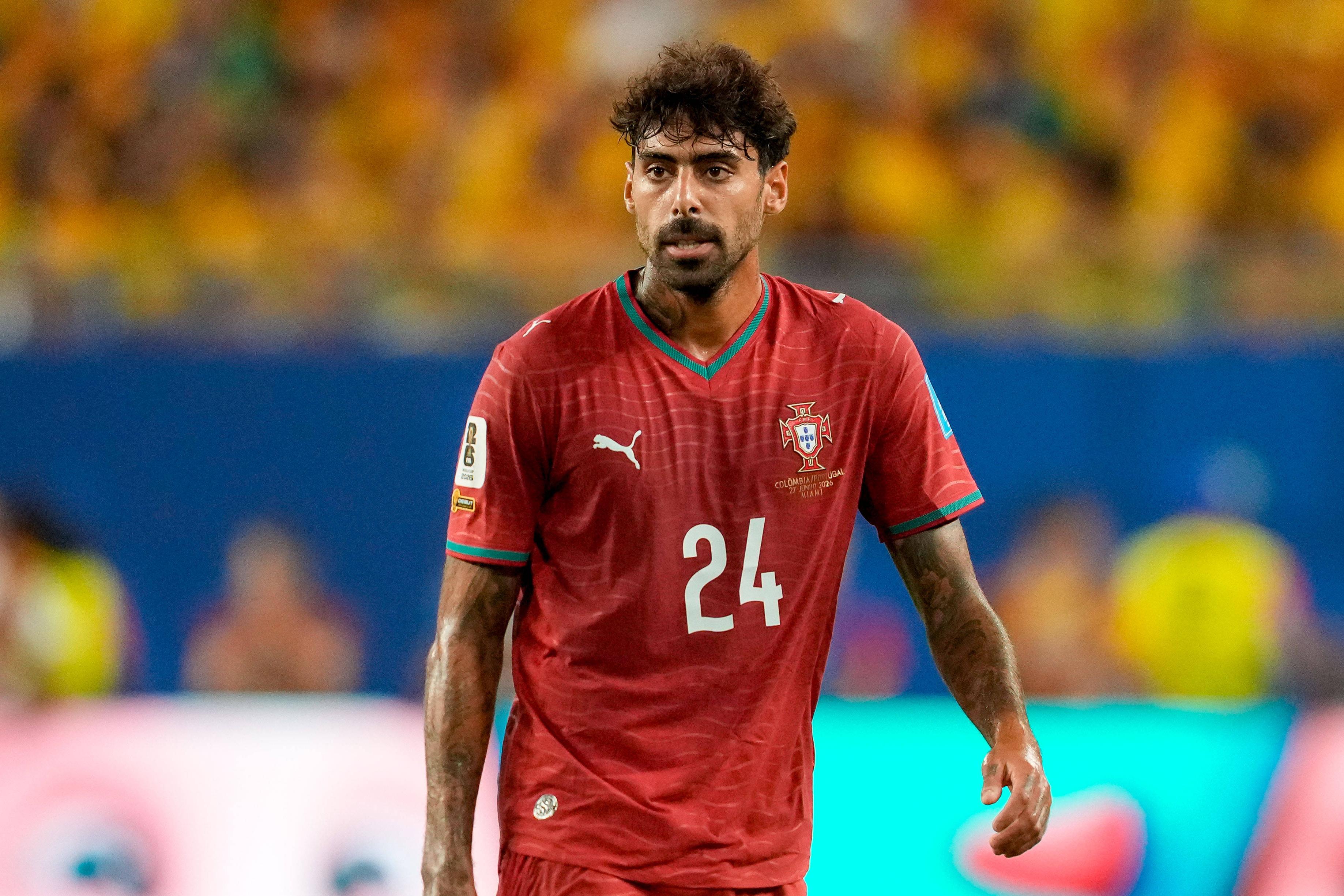 Samu Costa, médio de Portugal