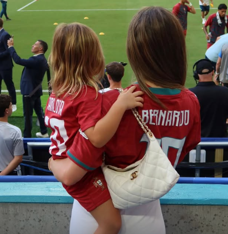 Inês Degener Tomaz, esposa de Bernardo Silva