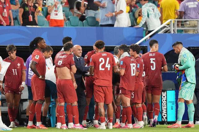Passados os três jogos da fase de grupos, Roberto Martinez continua a não perceber o que tem em mãos - FOTO:IMAGO