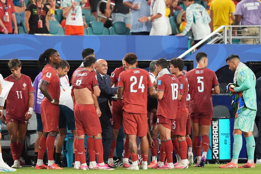 Passados os três jogos da fase de grupos, Roberto Martinez continua a não perceber o que tem em mãos - FOTO:IMAGO
