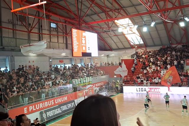 Luz a ferver para o decisivo Benfica-Sporting