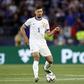 Quem é Lenglet, o central a caminho do Benfica