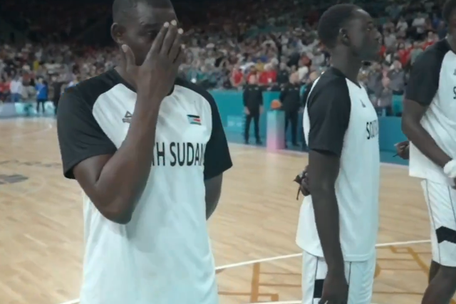 Nova 'gaffe' nos Jogos: hino errado na estreia do Sudão do Sul (vídeo)