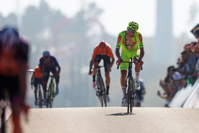 Mauricio Moreira, vencedor da Volta 2022, termina carreira aos 30 anos