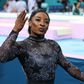 97 minutos a olhar para Simone Biles e ver história. Beijo! Beijo!