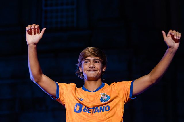 Vítor Bruno: «Rodrigo Mora vai rapidamente chegar a um patamar alto de nível europeu»