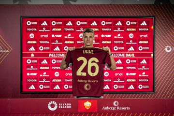 Oficial: lateral-esquerdo sueco reforça Roma