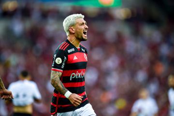 Flamengo vence e é o novo líder do Brasileirão