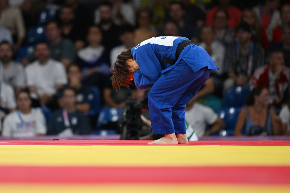 Paris 2024: judoca campeã olímpica Uta Abe destroçada após eliminação (vídeo)