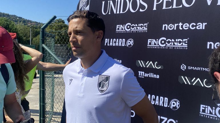 V. Guimarães: Luís Pinto satisfeito com a qualidade do plantel