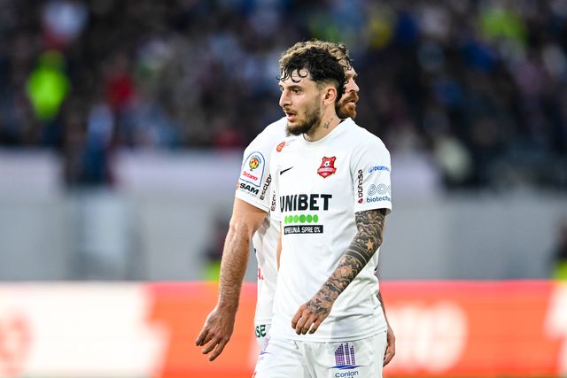 E. Amadora: Stoica na Reboleira para assinar contrato