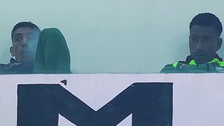 Nova polémica: Centurión apanhado a fumar... durante jogo da sua equipa (vídeo)
