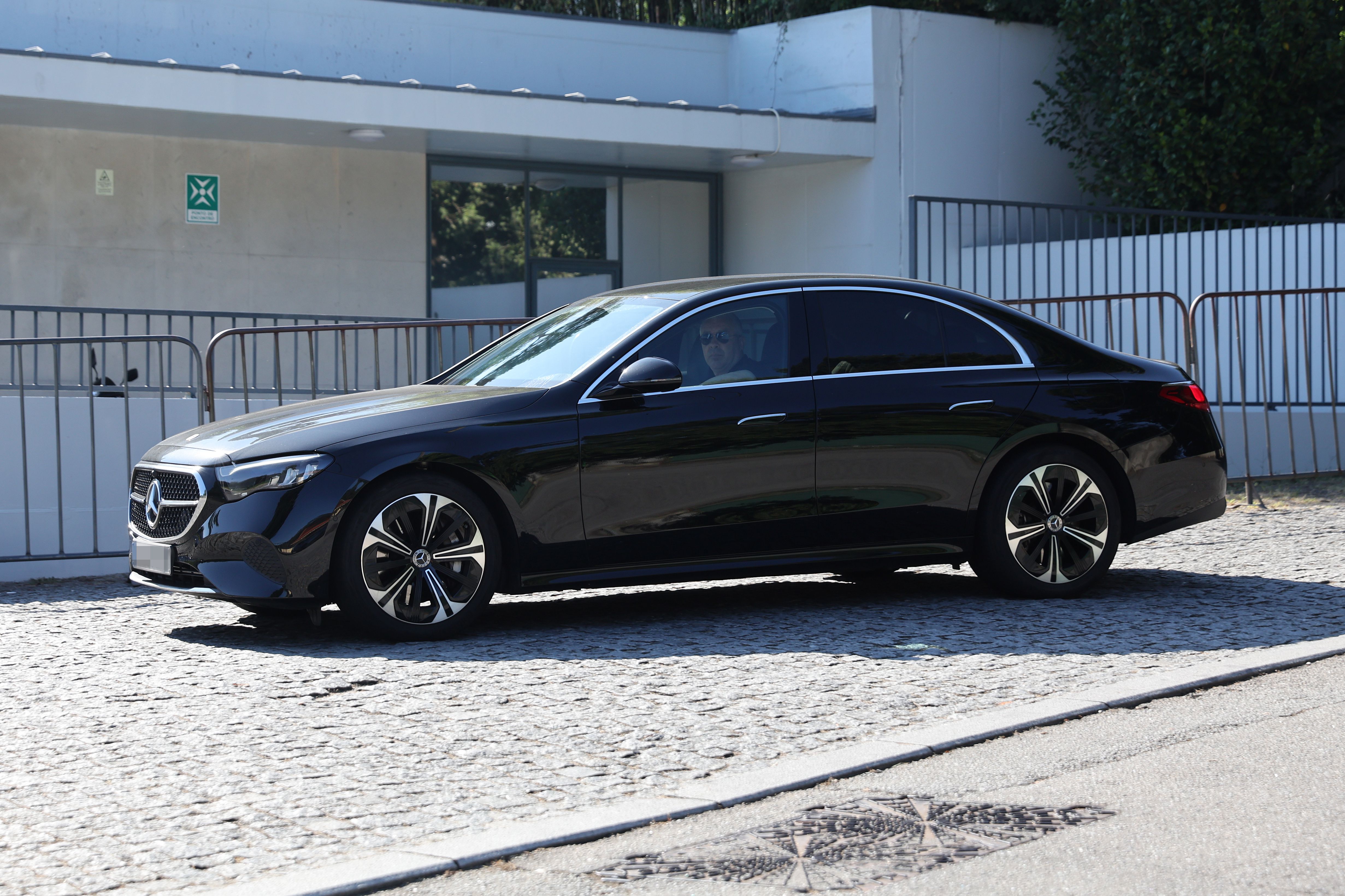 FUTEBOL - Equipa do FC Porto chega ao Centro de Treinos e Formacao Desportiva Porto/Gaia para mais um dia de trabalho: Jorge Costa. Segunda-feira, 28 de julho de 2025. (Catarina Morais / Kapta+)