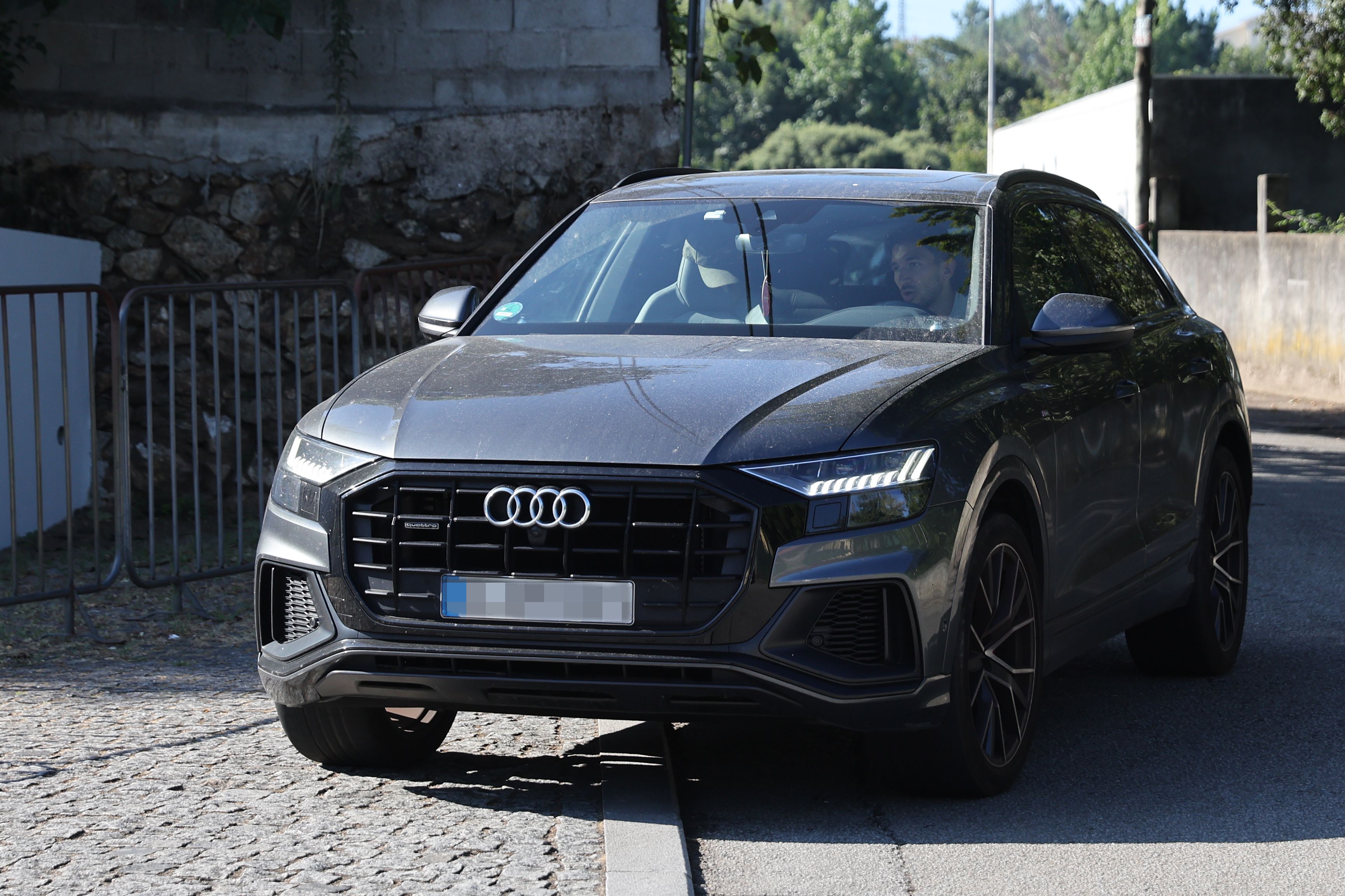 Equipa do FC Porto chega ao Centro de Treinos e Formacao Desportiva Porto/Gaia para mais um dia de trabalho: Grujic. Segunda-feira, 28 de julho de 2025. (Catarina Morais / Kapta+)