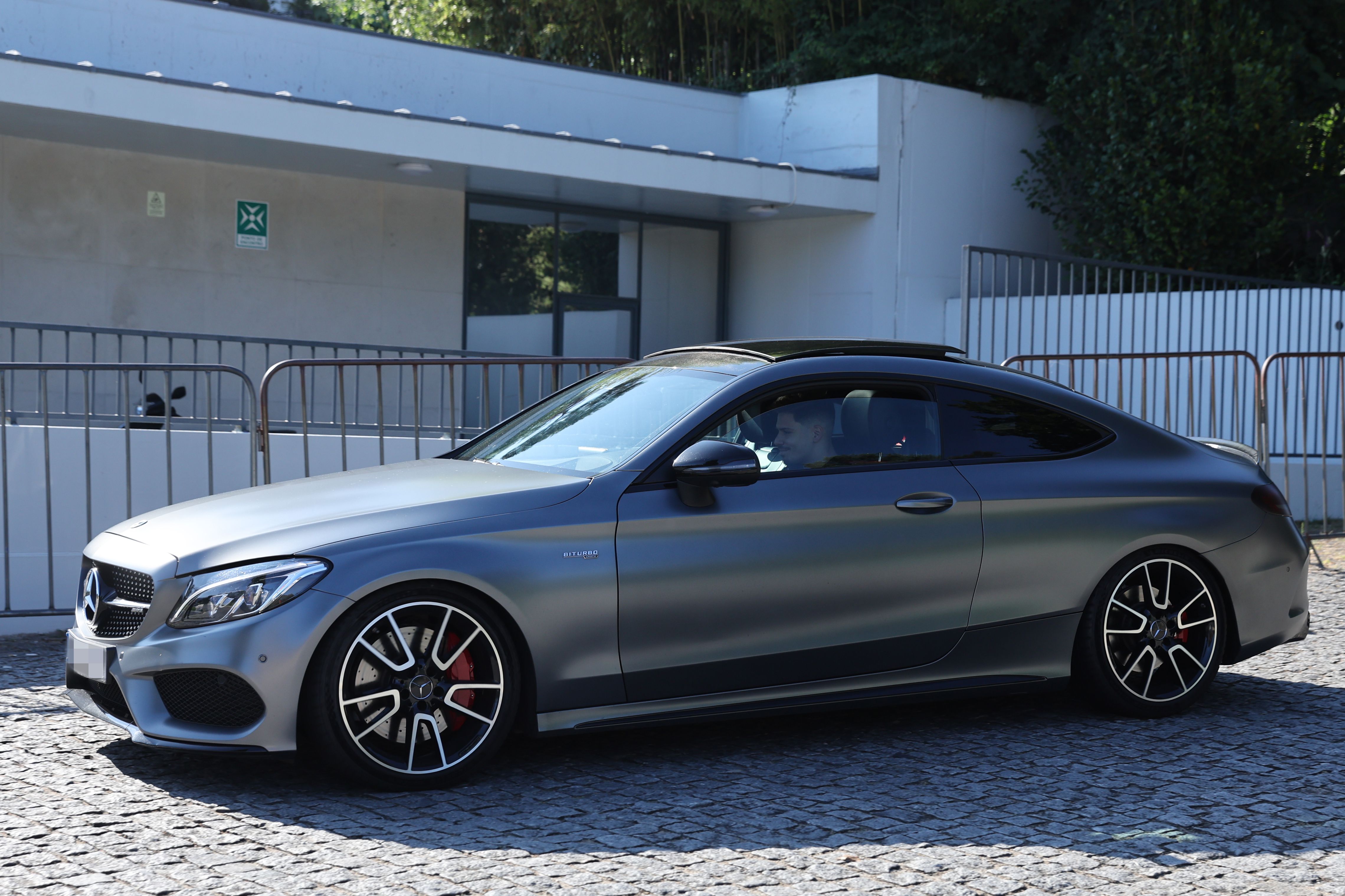 Equipa do FC Porto chega ao Centro de Treinos e Formacao Desportiva Porto/Gaia para mais um dia de trabalho: Francisco Moura. Segunda-feira, 28 de julho de 2025. (Catarina Morais / Kapta+)