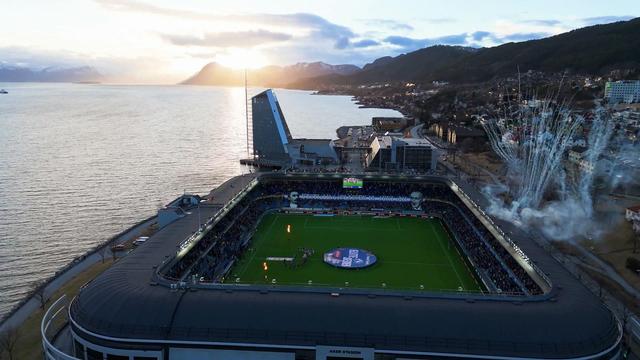 Vista impressionante: imagens do mágico estádio do Molde