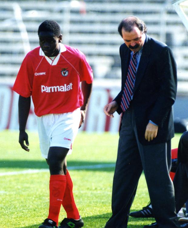 Akwá com Artur Jorge nos tempos de Benfica