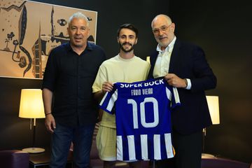 FC Porto: Fábio Vieira só volta em outubro