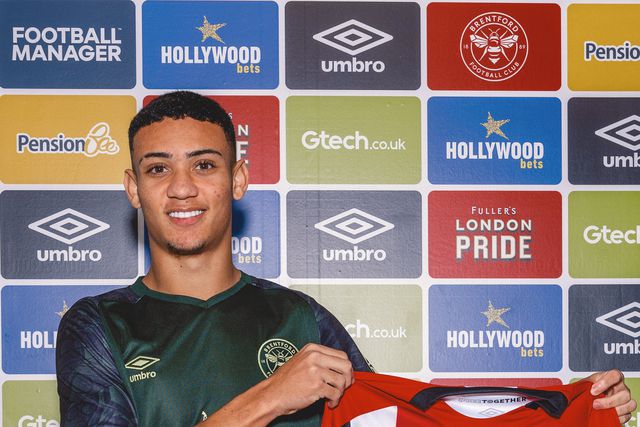 Oficial: Brentford contrata promessa ao Grêmio
