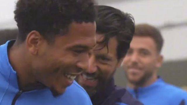 FC Porto: Namaso em português em dia de aniversário