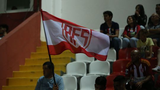 Adeptos do Aves SAD com entrada gratuita para o jogo contra o Santa Clara