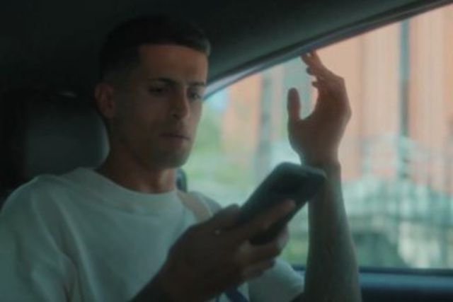 Vídeo: Al Hilal mostra Jesus a ensinar árabe a Cancelo