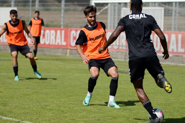 Nacional prepara jogo contra o Farense com duas baixas