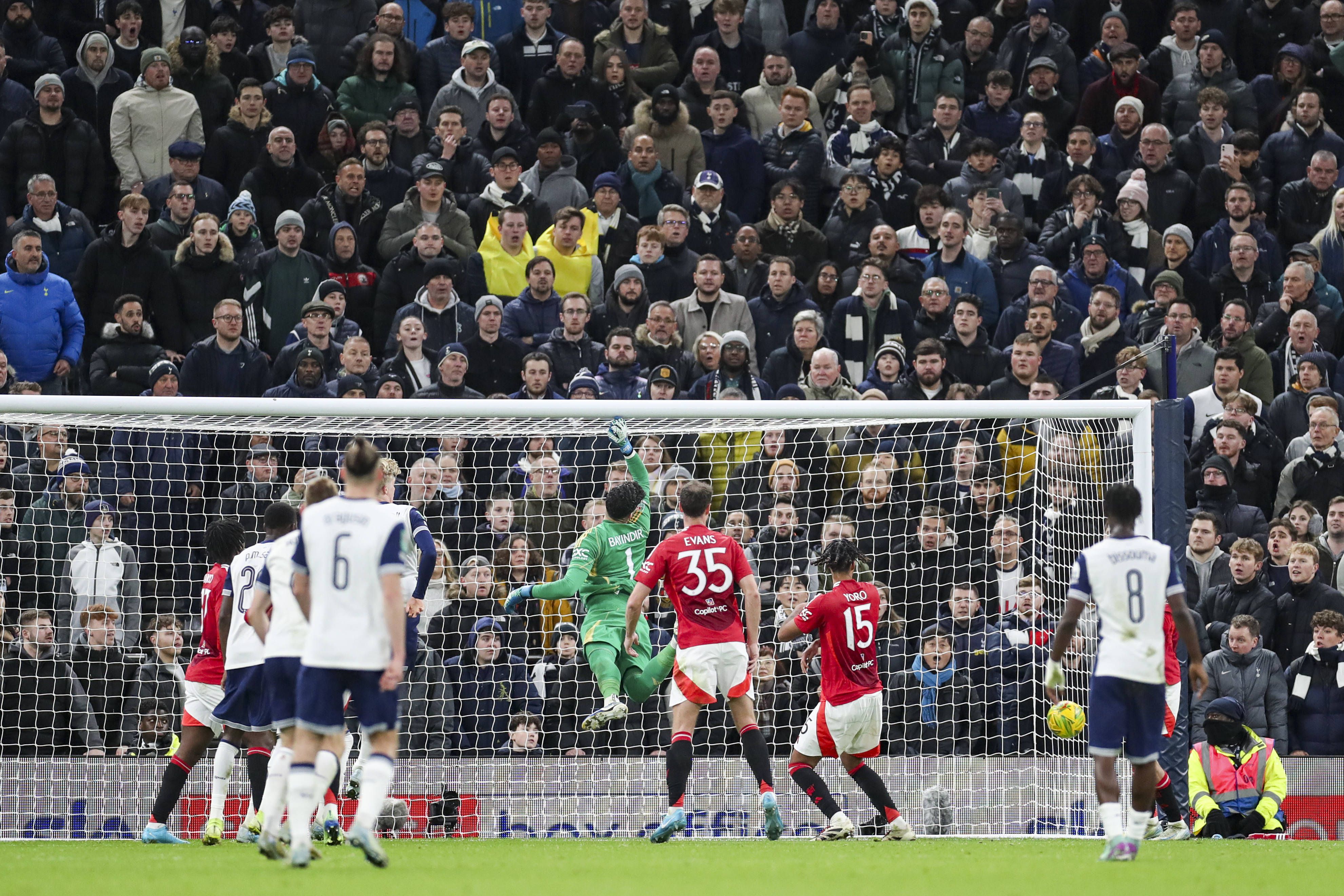 Tottenham eliminou o Manchester United da Taça da Liga inglesa 2024/25 a 11 de dezembro de 2024 (IMAGO)