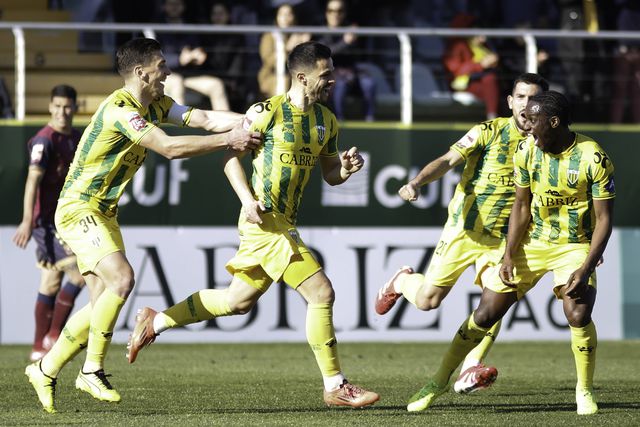 Canhoto ajudou os beirões a regressarem à elite nacional, mas deve agora rumar a outras paragens