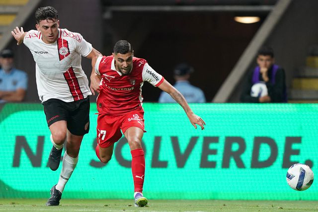 Mão-cheia no TGV de Gabri rumo à Europa (crónica)