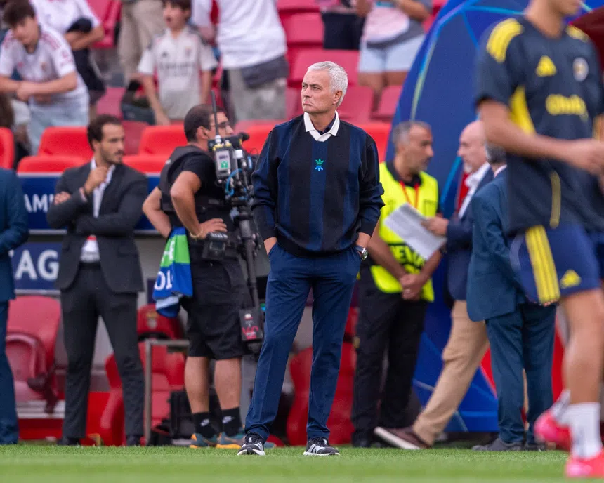 Mourinho: Luz acende-se, títulos já não?