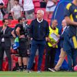 José Mourinho não conseguiu levar o Fenerbahçe à fase de liga da Liga dos Campeões, depois da derrota por 1-0 com o Benfica no Estádio da Luz