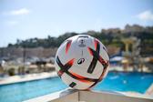 A bola da Liga Europa. Foto UEFA