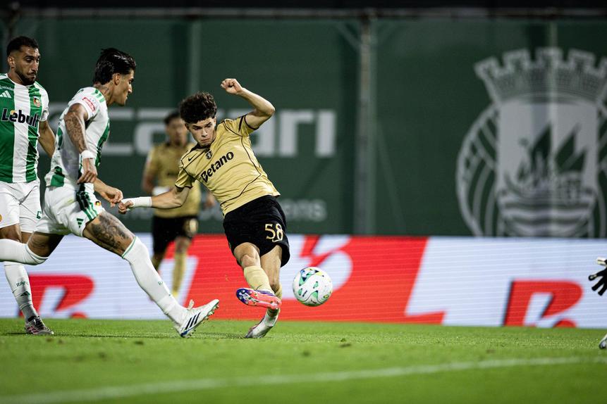 Flávio Gonçalves é a grande sensação do Sporting