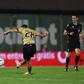Árbitro Bruno Costa dirigiu a partida - Foto: IMAGO