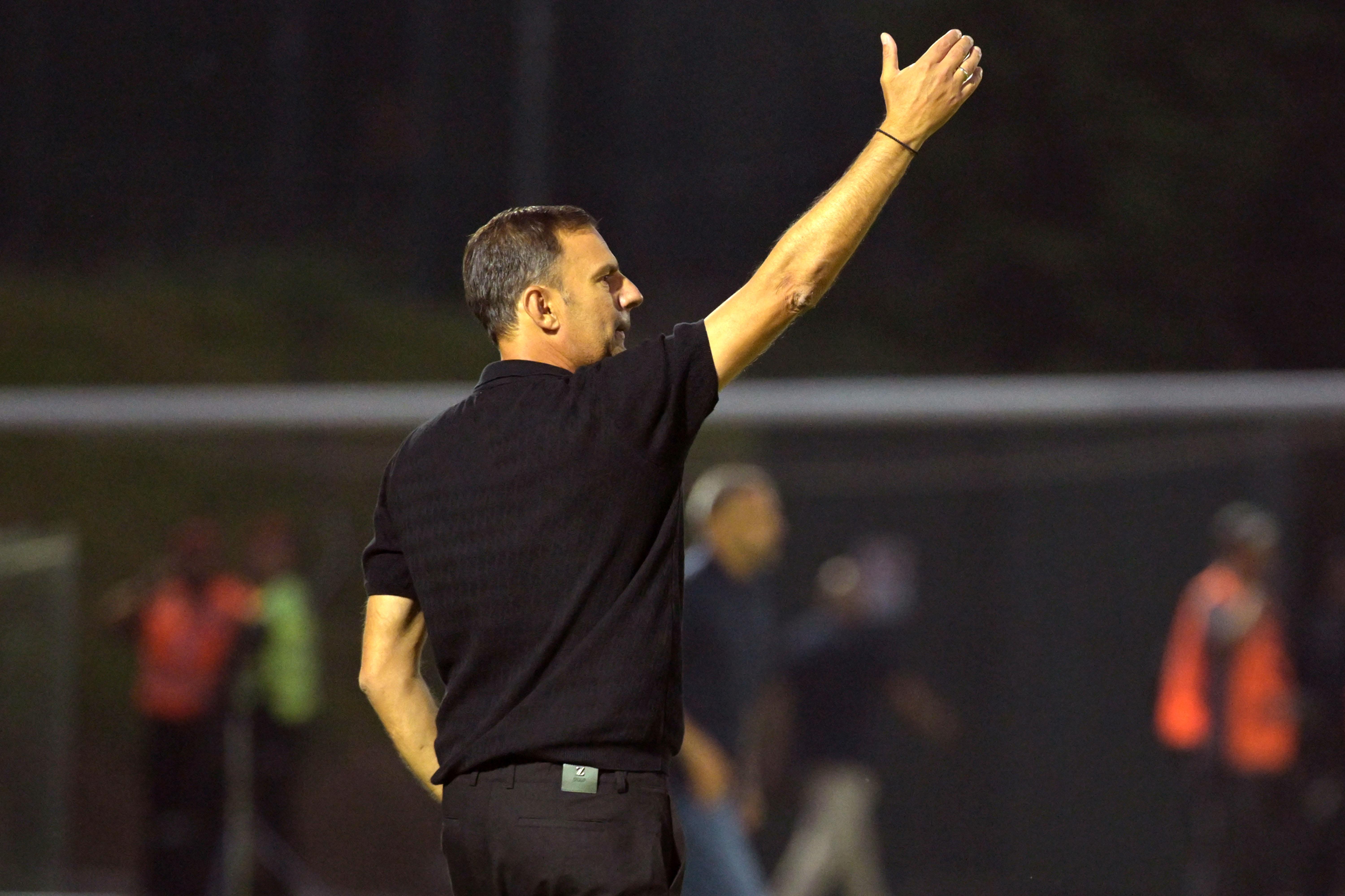 Sotiris Silaidopoulos muito interventivo (Rio Ave-Sporting)