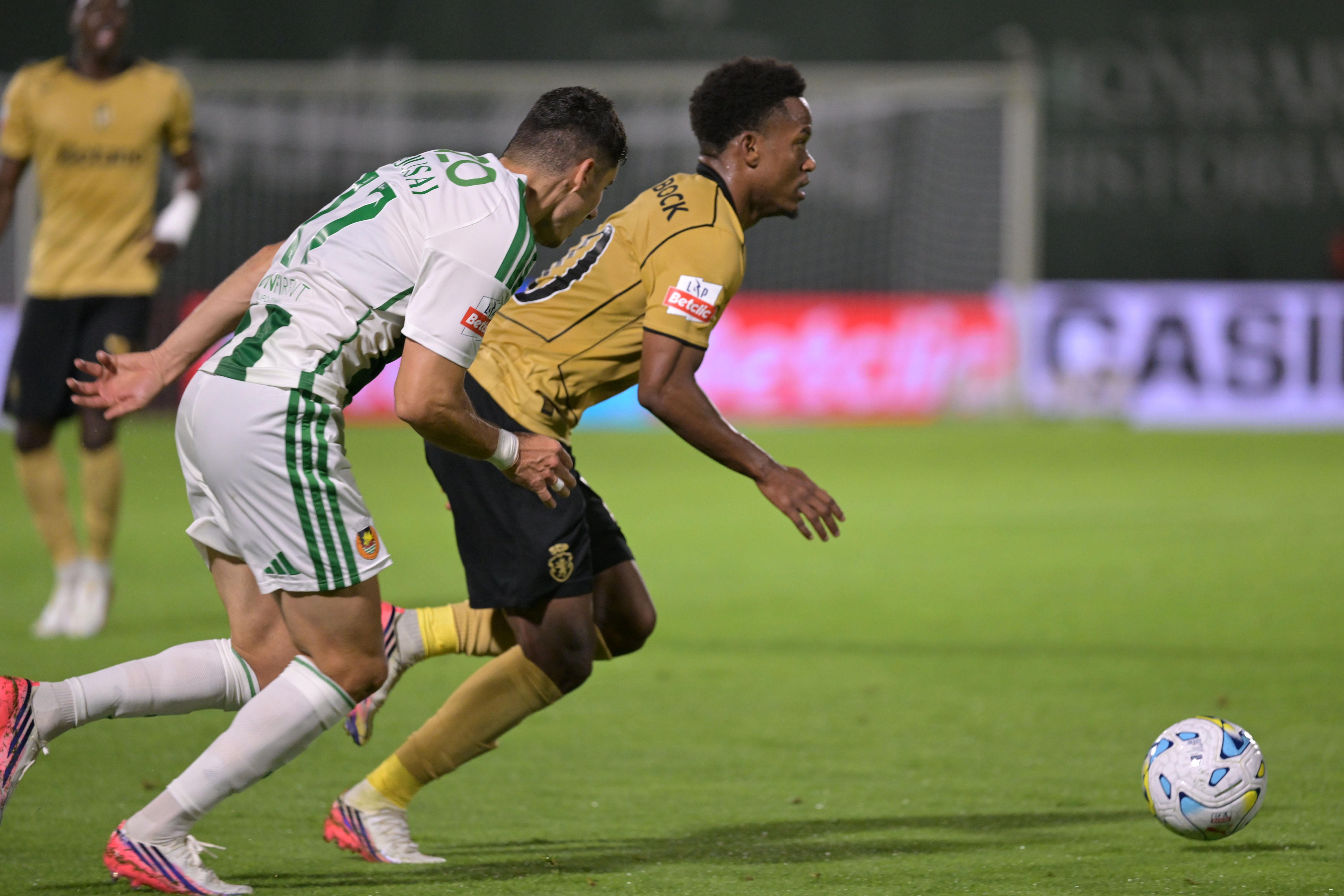 Geny Catamo esteve em destaque (Rio Ave-Sporting)