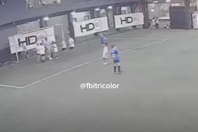 Vídeo: era o aniversário do filho, mas Luis Suárez não perdoou