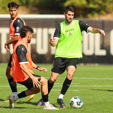 Boavista: Vukotic e Bozeník voltam ao trabalho