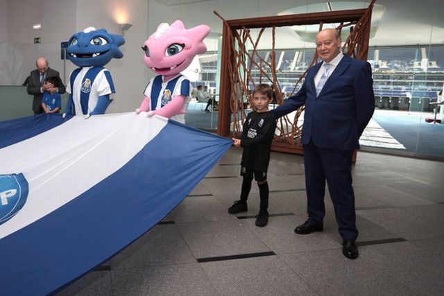 FC Porto: Pinto da Costa hasteou bandeira no 130.º aniversário