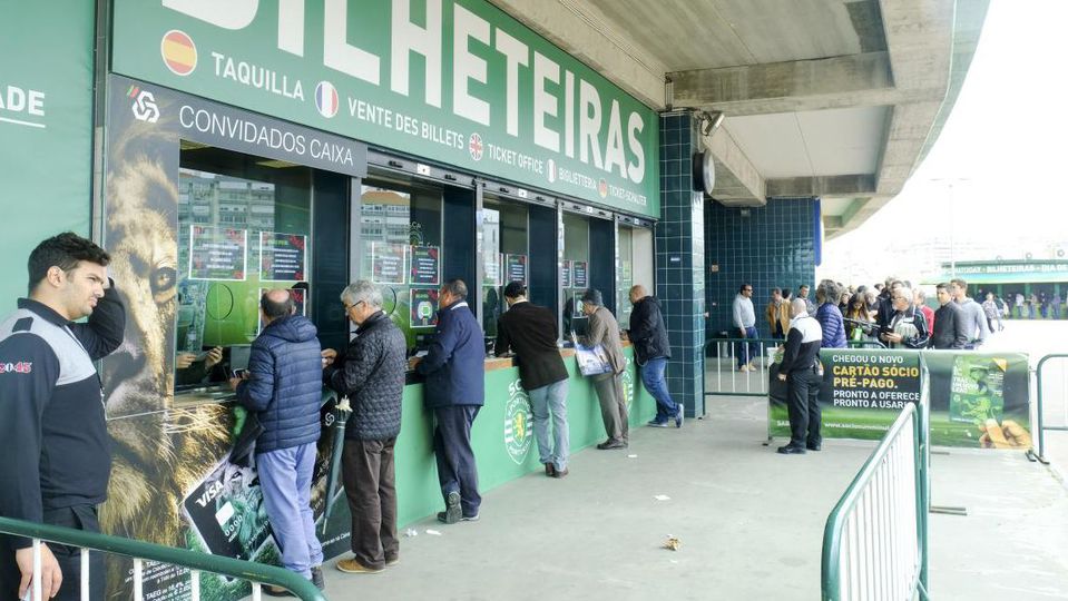 Bilhetes do Sporting para o jogo com o Farense já… esgotaram