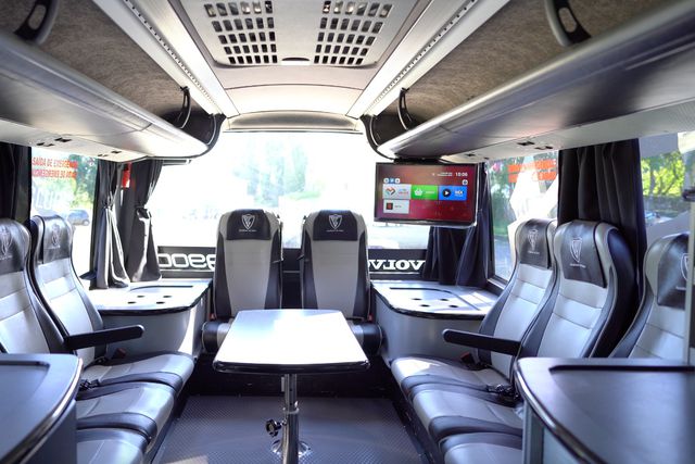 Académico de Viseu compra autocarro ao Lyon (vídeo)