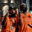 Vídeo: James Harden celebra título contra equipa de Messi