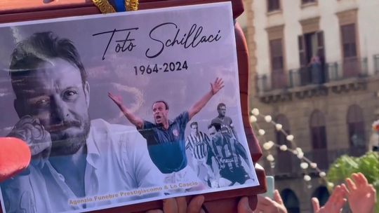 Funeral de Totò Schillaci: «Uma boa alma...»