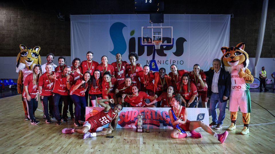 Basquetebol: Benfica conquista Supertaça feminina