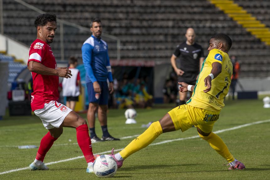 Camisola 7 dos beirões foi decisivo no triunfo alcançado em Ponta Delgada - Foto: Eduardo Costa/LUSA