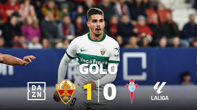 À ponta de lança: terceiro golo de André Silva nos últimos quatro jogos