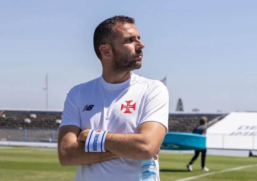 Treinador deixa a Liga 3 e dá o salto para o principal escalão nacional