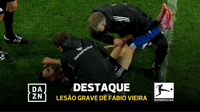 Fábio Vieira vê vermelho e lesiona-se na mesma jogada