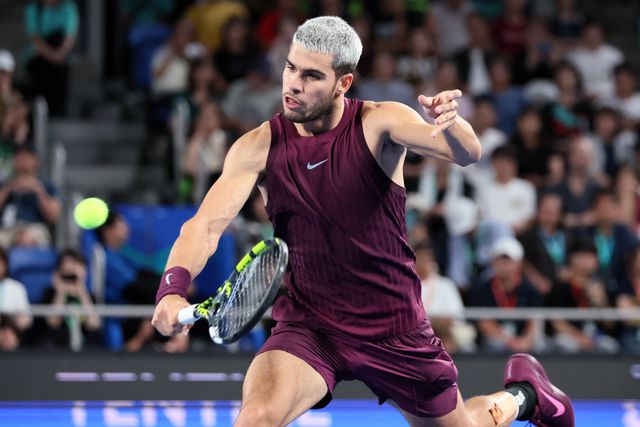 Alcaraz marca encontro com Ruud